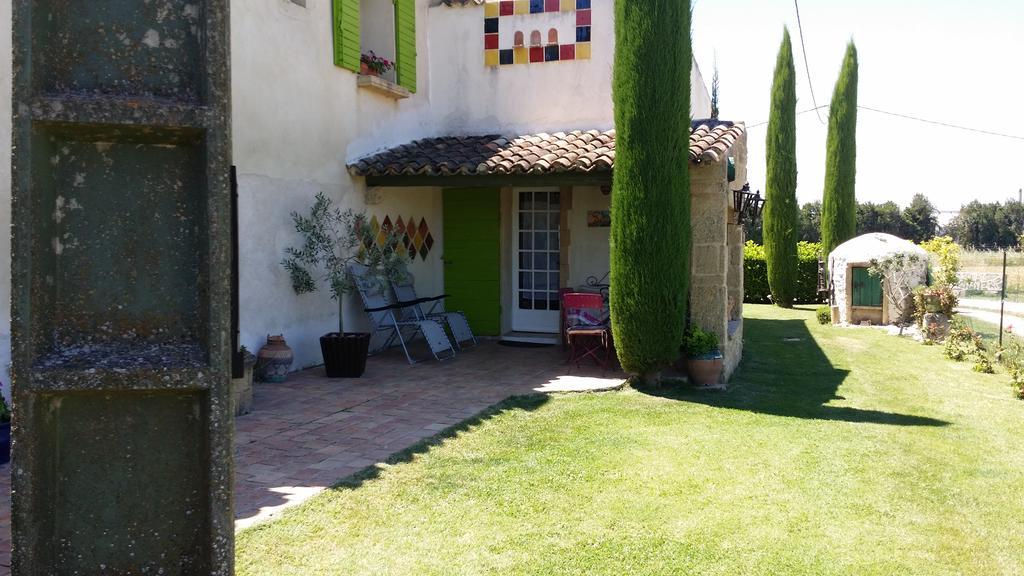 Mas de l'Ancienne Magnanerie Villa Mallemort Exterior foto