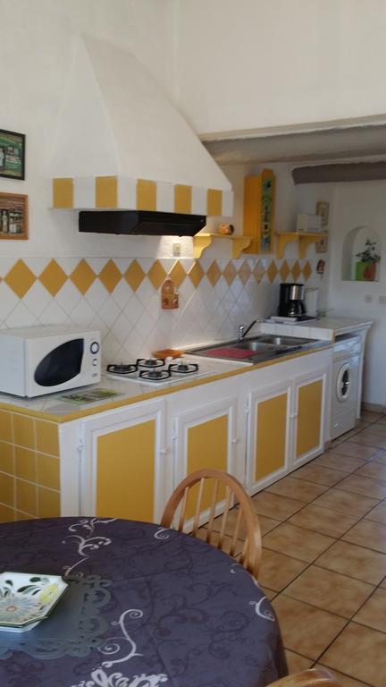 Mas de l'Ancienne Magnanerie Villa Mallemort Habitación foto